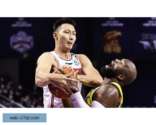 广东大胜四川终结17连败 胡明轩成关键 广东大胜四川终结17连败 胡明轩成关键