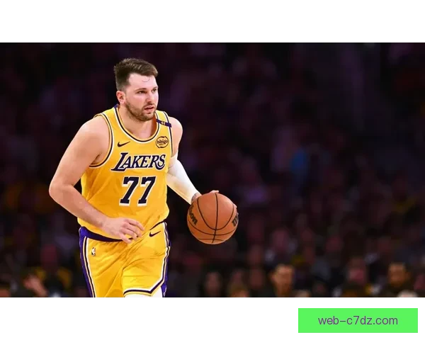 湖人险胜快船东契奇获赞雷迪克